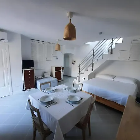 Al Mini Maresia Apartment